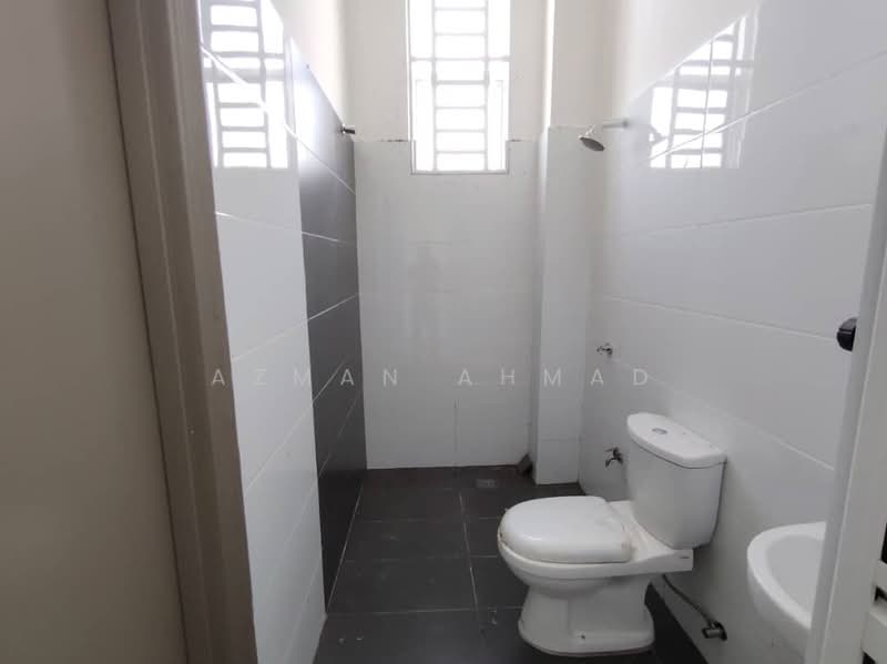 Bungalow for Sale in Seremban (Negeri Sembilan) - Azman Ahmad - PropertyGuru.com.my