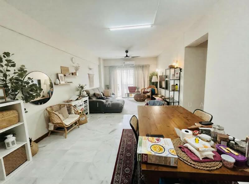 Emerald Hill Condominium untuk Untuk Dijual - RM 410,000, Mac 2026 - Living Room - PropertyGuru.com.my