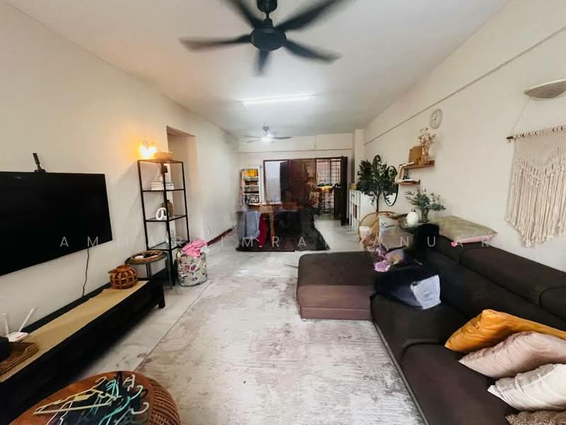 Emerald Hill Condominium untuk Untuk Dijual - RM 410,000, Mac 2026 - Living Room - PropertyGuru.com.my