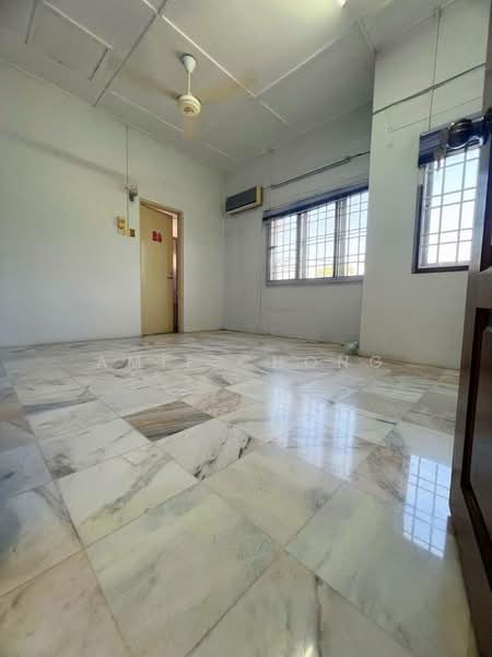 2-storey Terraced House for Sale in Batu Gajah (Perak) - Amie Chong - Bedroom - PropertyGuru.com.my