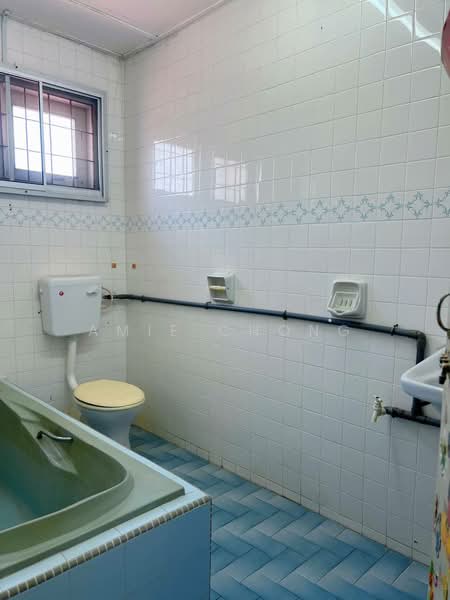 2-storey Terraced House for Sale in Batu Gajah (Perak) - Amie Chong - Bathroom - PropertyGuru.com.my