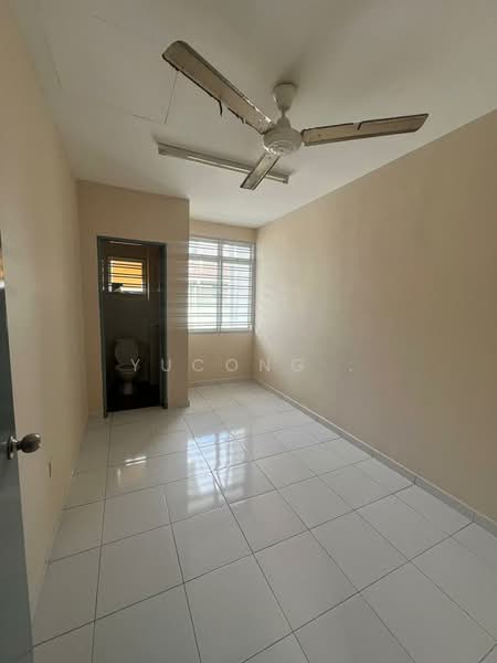 Rumah Teres 2 Tingkat untuk Dijual di Nusantara Prima (Gelang Patah) - Yucong . - Bathroom - PropertyGuru.com.my