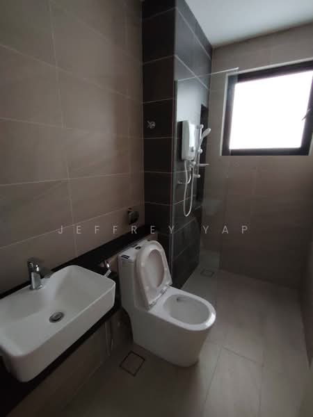2Rio Residence @ Bandar Puteri Puchong untuk Untuk Disewa - RM 2,700 /bulan, Mac 2026 - Bathroom - PropertyGuru.com.my