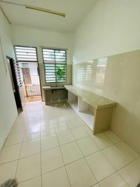 2-storey Terraced House for Sale in Bandar Mutiara (Sungai Petani) - Danial Mohd Zaki - Kitchen - PropertyGuru.com.my
