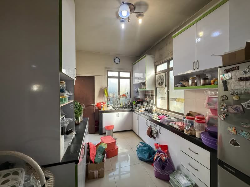 2-storey Terraced House for Sale in Bandar Dato Onn (Tebrau) - SASER TAN. - Kitchen - PropertyGuru.com.my