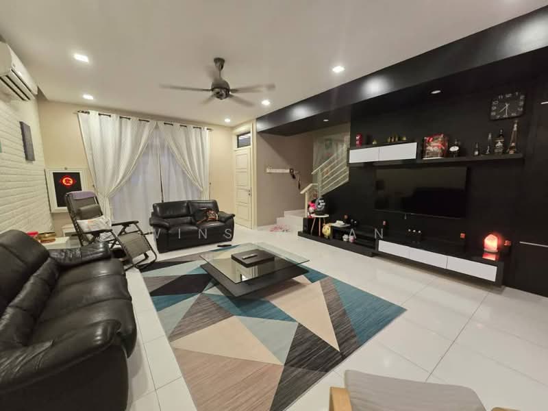 2-storey Terraced House for Sale in Bandar Dato Onn (Tebrau) - Winson Tan - Living Room - PropertyGuru.com.my