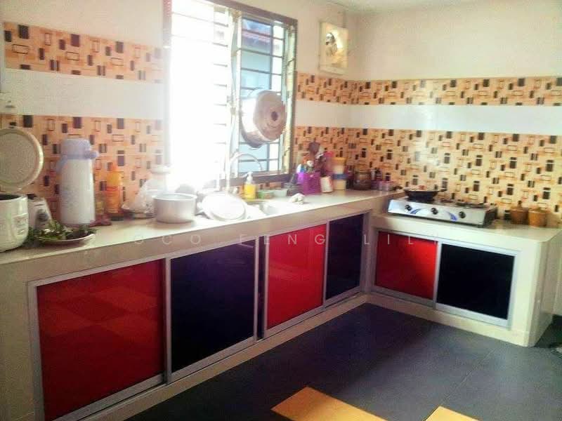 Taman Bukit Indah untuk Untuk Dijual - RM 738,000, Mac 2026 - Kitchen - PropertyGuru.com.my