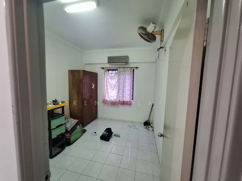 Condominium for Sale at Forest Green - Kenny Lai - Bedroom - PropertyGuru.com.my
