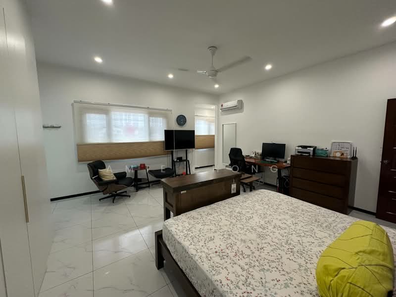 Bungalow for Sale in Taman Chateau (Ipoh) - Amie Chong - Bedroom - PropertyGuru.com.my