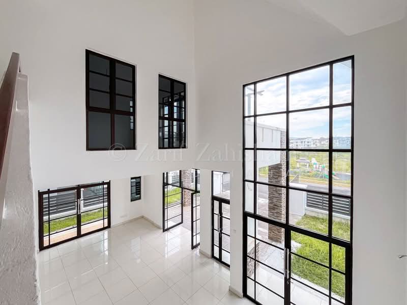 Seksyen 3 untuk Untuk Dijual - RM 1,400,000, Mac 2026 - Living Room - PropertyGuru.com.my