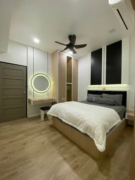 Apartment for Rent at The Venus (Pangsapuri Sejati) - John Tee - Bedroom - PropertyGuru.com.my