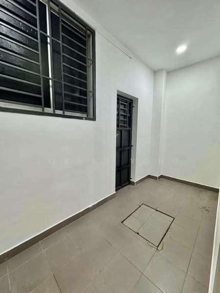 Double Storey Terrace @ 3 Jalan Laman Setia 5/14, Taman Laman Setia, Setia Eco Garden. Gelang Patah untuk Untuk Dijual - RM 708,000, Mac 2026 - Interior - PropertyGuru.com.my