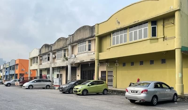 Shop / Office for Rent in Kuala Lumpur (Kuala Lumpur) - CK Tong - Exterior - PropertyGuru.com.my