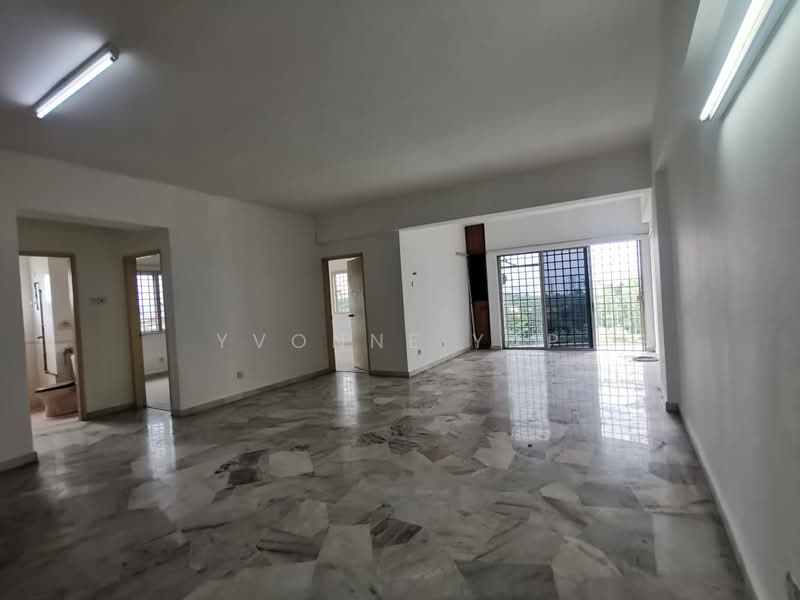 Condominium for Sale at Awana Puri - Yvonne Yap - Living Room - PropertyGuru.com.my