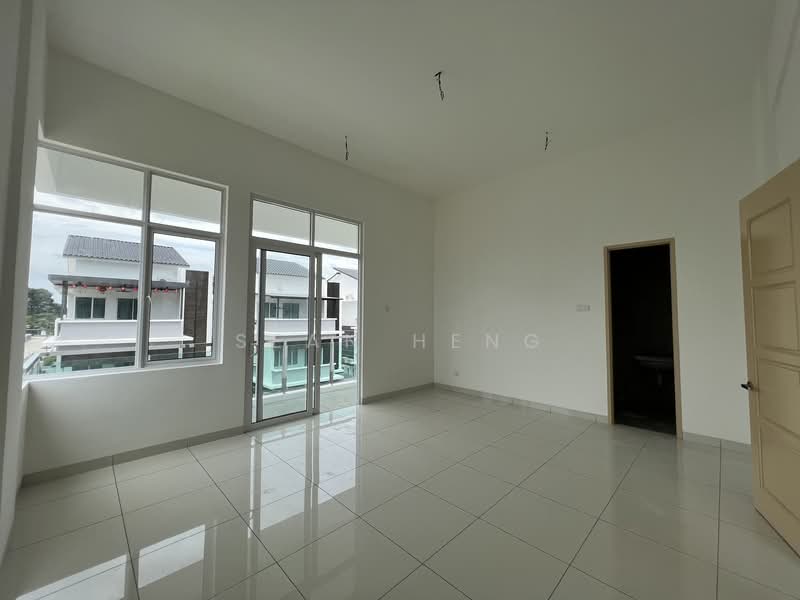 Zero-Lot Bungalow for Sale in Taman Kota Permai (Bukit Mertajam) - Sean Heng - Living Room - PropertyGuru.com.my