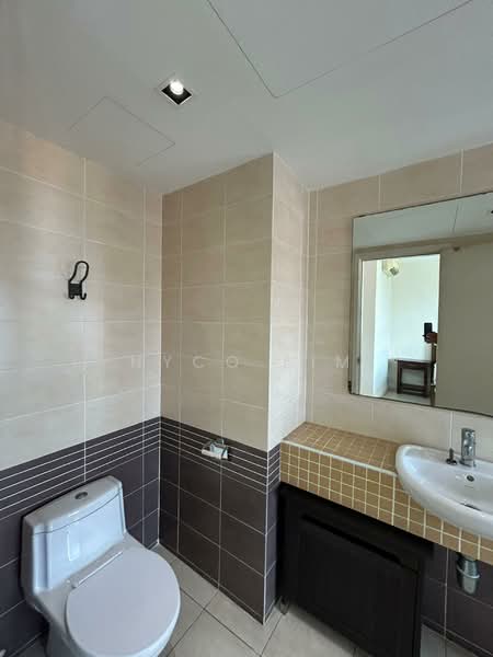 Casa Indah 2 untuk Untuk Disewa - RM 2,500 /bulan, Mac 2026 - Bathroom - PropertyGuru.com.my