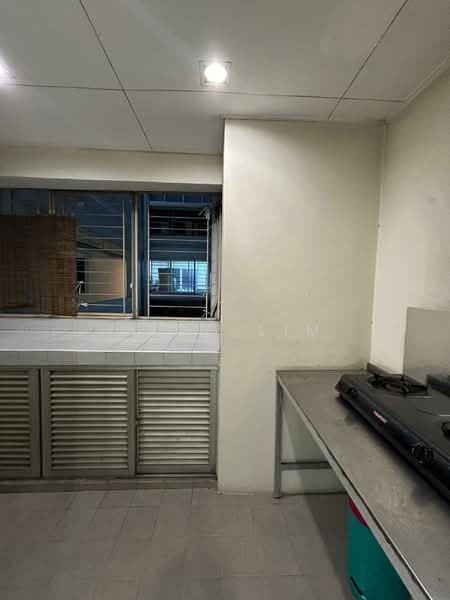 Casa Indah 2 untuk Untuk Disewa - RM 2,500 /bulan, Mac 2026 - Kitchen - PropertyGuru.com.my