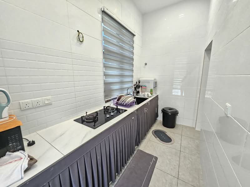 Bungalow for Sale in Lavender Heights (Senawang) - Naufal Ahmad Azahari - Kitchen - PropertyGuru.com.my