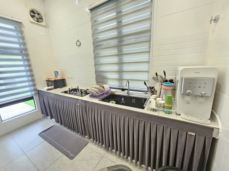 Bungalow for Sale in Lavender Heights (Senawang) - Naufal Ahmad Azahari - Kitchen - PropertyGuru.com.my