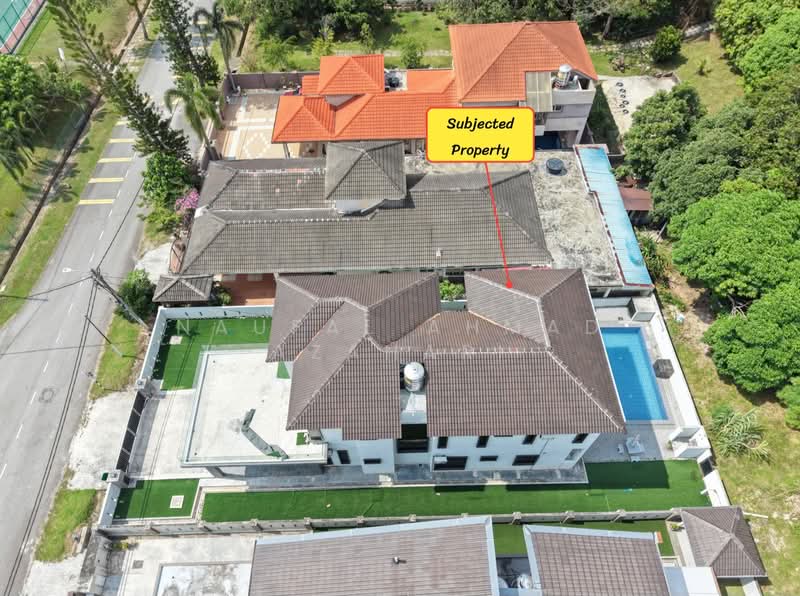 Bungalow for Sale in Lavender Heights (Senawang) - Naufal Ahmad Azahari - Drone view (Right zoom in) - PropertyGuru.com.my