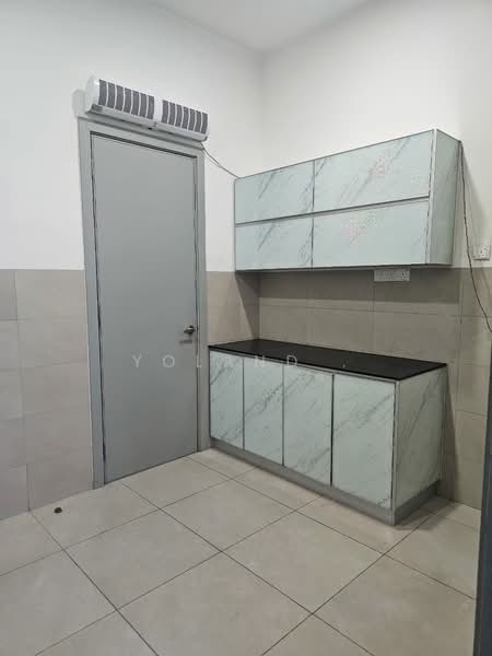 Semi-Detached House for Sale in Taman Molek (Johor Bahru) - Yoland . - Kitchen - PropertyGuru.com.my