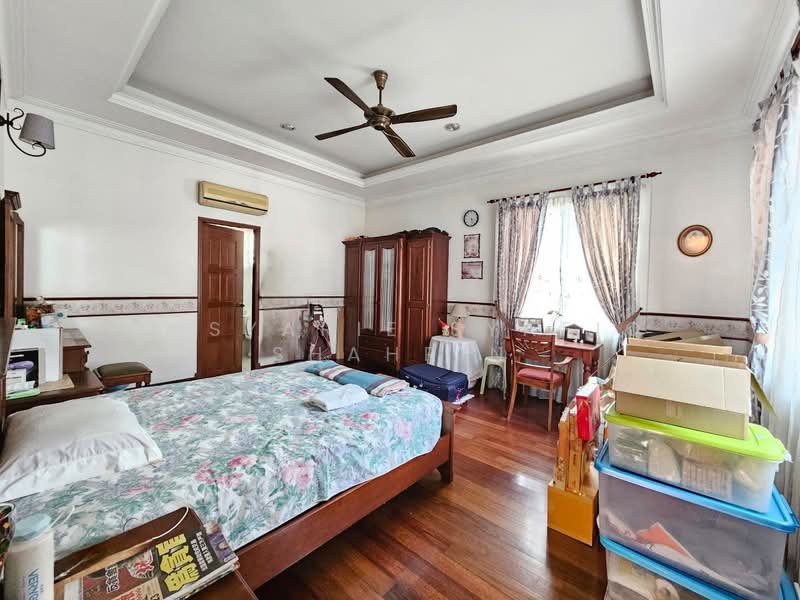 Bungalow for Sale in Glenmarie (Selangor) - Absyarie Syafiq Shahrin - Bedroom - PropertyGuru.com.my