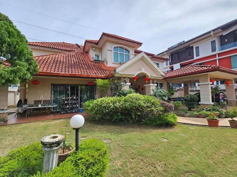 Bungalow for Sale in Glenmarie (Selangor) - Absyarie Syafiq Shahrin - Exterior - PropertyGuru.com.my
