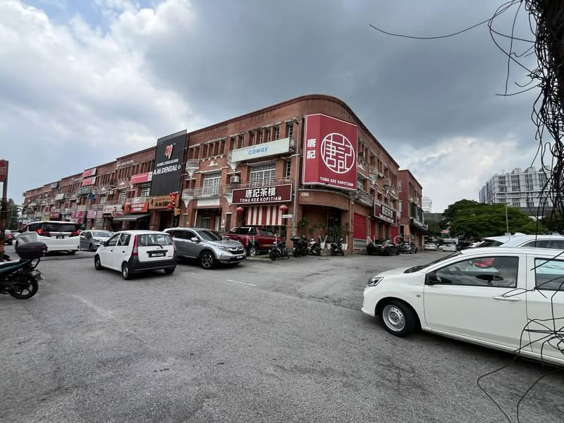 Shop for Rent in Bandar Sungai Long (Selangor) - Vincent Vince - Exterior - PropertyGuru.com.my
