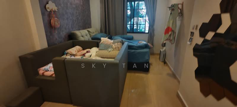 Semi-Detached House for Sale in Taman Pelangi Indah (Ulu Tiram) - Sky Tan - Bedroom - PropertyGuru.com.my