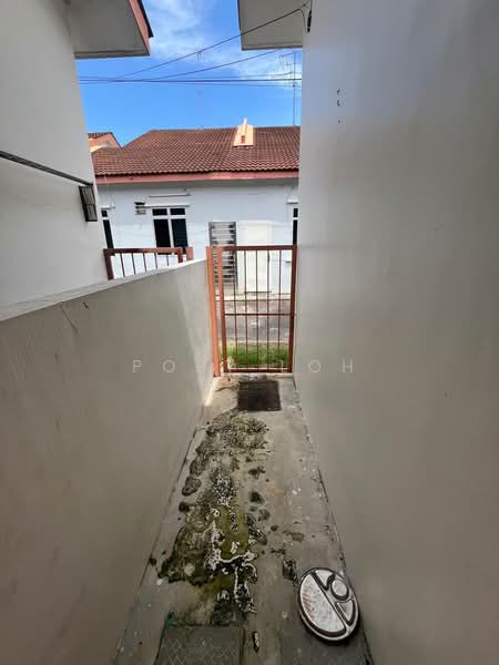 1-storey Terraced House for Rent in Skudai (Johor) - Poey Loh - Exterior - PropertyGuru.com.my