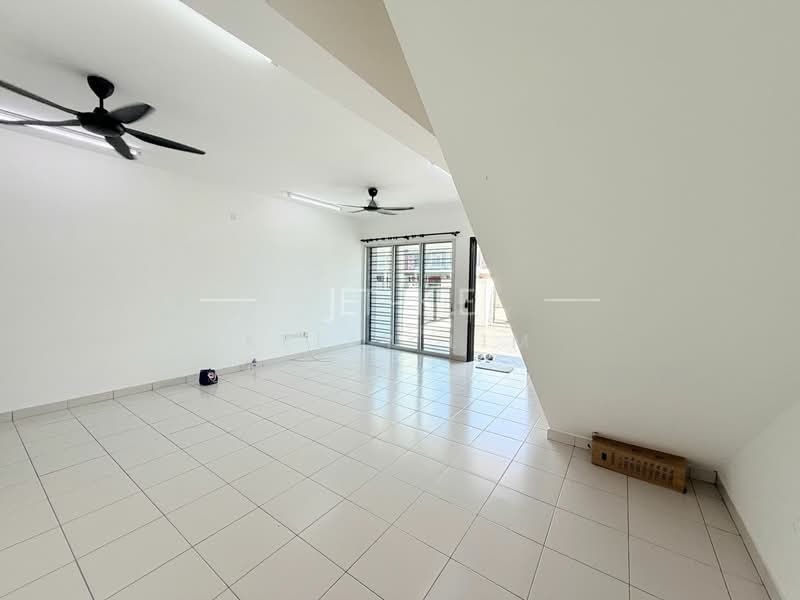 2-storey Terraced House for Rent in Klang (Selangor) - Kelly Lim - Living Room - PropertyGuru.com.my