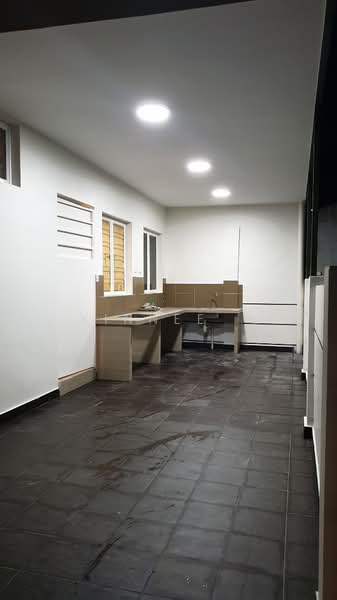 Semi-Detached House for Rent in Sungai Ara (Penang) - Xinnee . - Kitchen - PropertyGuru.com.my