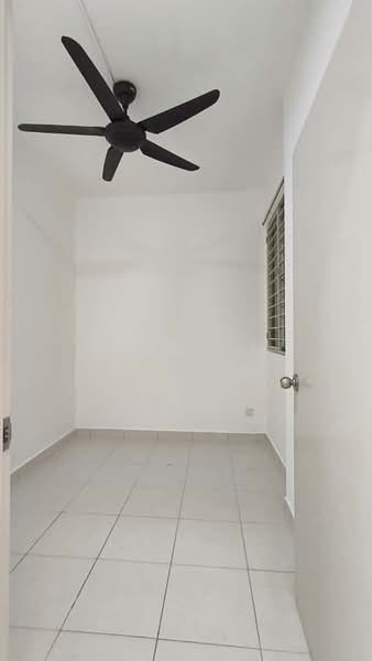 Sky Awani Residensi 1 untuk Untuk Disewa - RM 1,300 /bulan, Mac 2026 - Interior - PropertyGuru.com.my