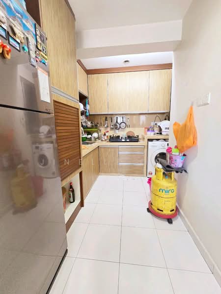 The Pulse Condominium untuk Untuk Dijual - RM 360,000, Mac 2026 - Kitchen - PropertyGuru.com.my