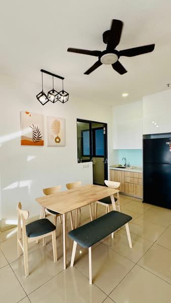 Sunway Belfield untuk Untuk Disewa - RM 5,500 /bulan, Mac 2026 - Dining Room - PropertyGuru.com.my