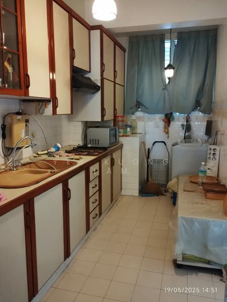 Seaview Garden untuk Untuk Dijual - RM 350,000, Mac 2026 - Kitchen - PropertyGuru.com.my