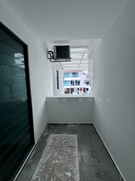 Townhouse for Sale in Damansara Heights (Kuala Lumpur) - Wilson Wong - Balcony - PropertyGuru.com.my