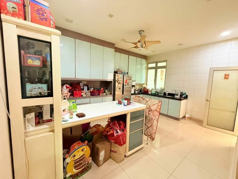 Semi-Detached House for Sale in Taman Nusa Bestari (Iskandar Puteri (Nusajaya)) - Yoland . - Kitchen - PropertyGuru.com.my