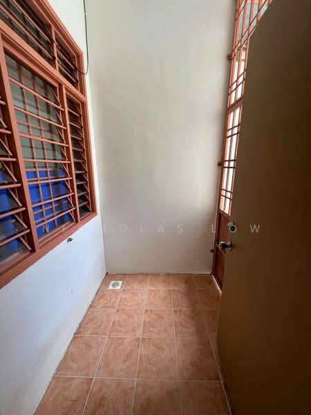 1-storey Terraced House for Rent in Taman Mutiara Rini (Skudai) - Nicholas Low - Entrance - PropertyGuru.com.my