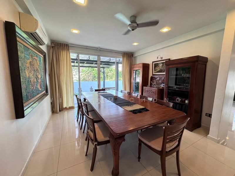 TAMAN SENTOSA - BUKIT BARU, MELAKA untuk Untuk Dijual - RM 2,400,000, Mac 2026 - Dining Room - PropertyGuru.com.my