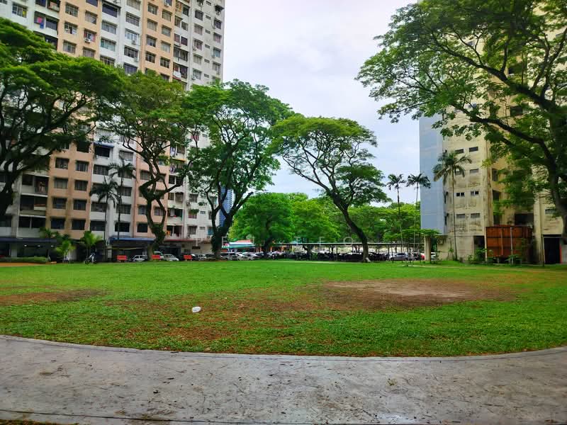 Taman Bukit Jambul untuk Untuk Disewa - RM 1,100 /bulan, Mac 2026 - Exterior - PropertyGuru.com.my