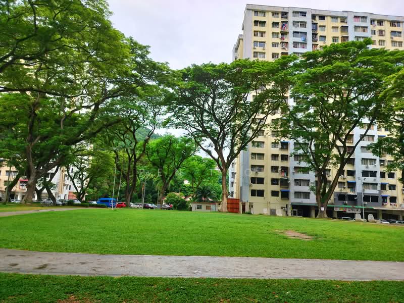 Taman Bukit Jambul untuk Untuk Disewa - RM 1,100 /bulan, Mac 2026 - Exterior - PropertyGuru.com.my