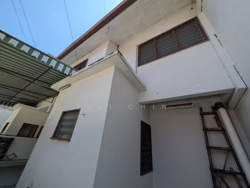 2-storey Terraced House for Sale in Taman Overseas Union (Taman Oug) (Jalan Klang Lama (Old Klang Road)) - Suli Chin - Exterior - PropertyGuru.com.my