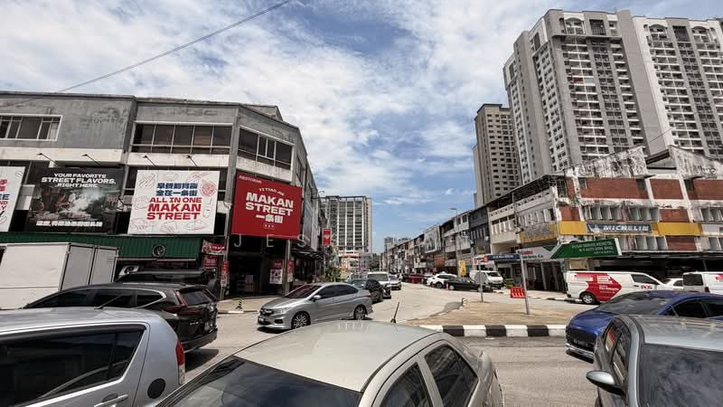 Shop / Office for Rent in Jalan Klang Lama (Old Klang Road) (Kuala Lumpur) - Jess Tan - Exterior - PropertyGuru.com.my