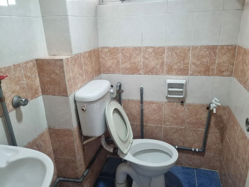 Apartment for Sale at Pelangi Damansara - Ethan Swe - Bathroom - PropertyGuru.com.my