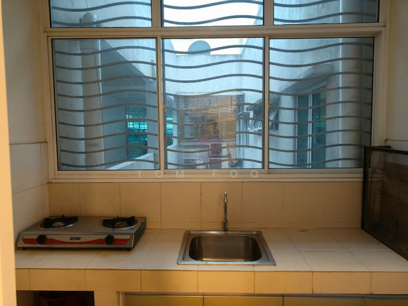 Seri Puteri untuk Untuk Dijual - RM 460,000, Mac 2026 - Kitchen - PropertyGuru.com.my