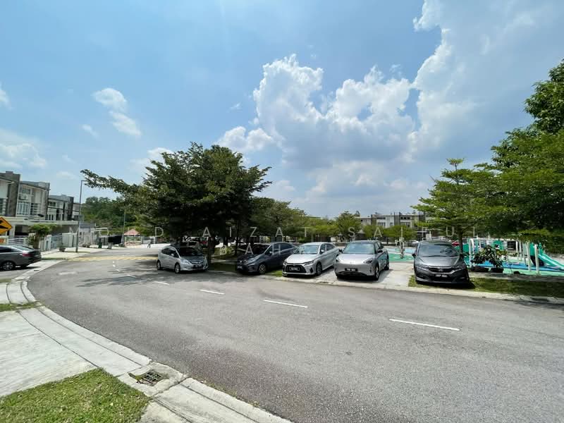 2-storey Terraced House for Sale in TTDI Grove (Kajang) - Mohd Aizat Saiful Bahri - PropertyGuru.com.my