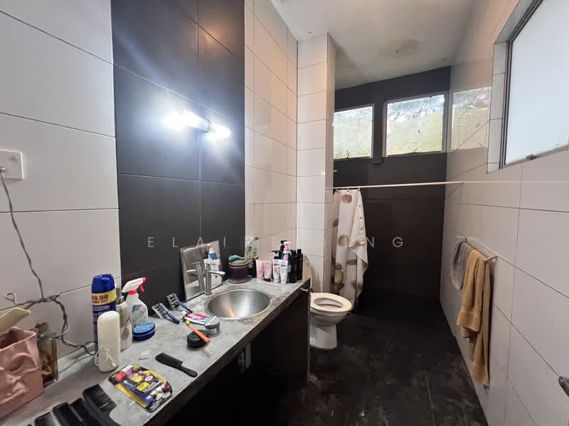 Bungalow for Sale in Country Heights (Kajang) - Elaine Ding - Bathroom - PropertyGuru.com.my