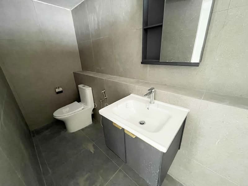 Shop / Office for Rent in Taman Tun Dr Ismail (Kuala Lumpur) - Eddie Hi - Bathroom - PropertyGuru.com.my