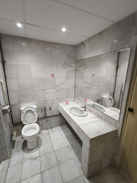 Condominium for Rent at Pelita Indah - Ck Leow - Bathroom - PropertyGuru.com.my